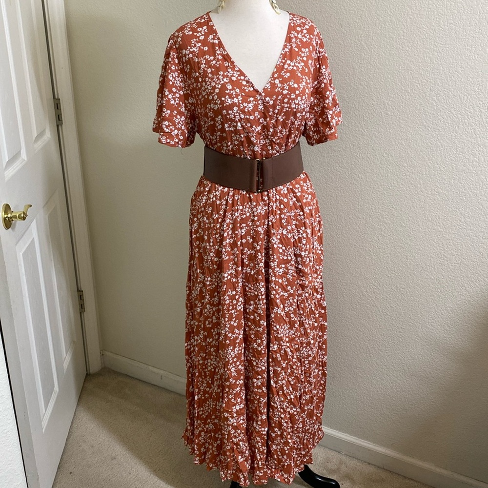 NWT Bloomchic Midi Floral Faux Wrap‎ Top Dress